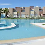 Apto Atico Aguas Nuevas Апартаменты Торевьиа