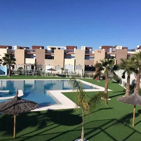 Apto Atico Aguas Nuevas *