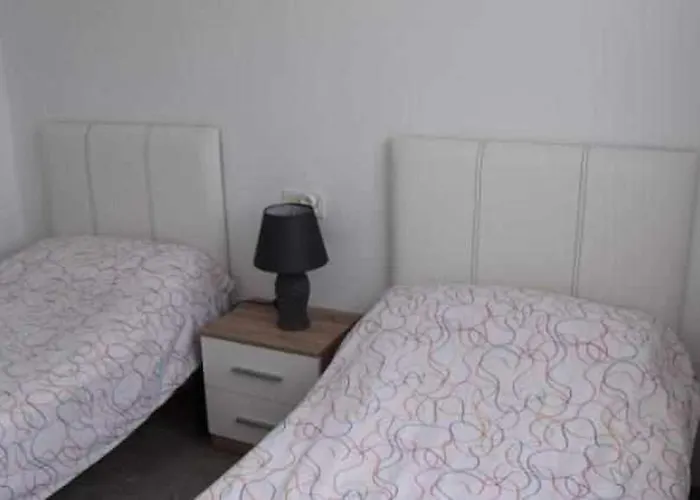 Apto Atico Aguas Nuevas *